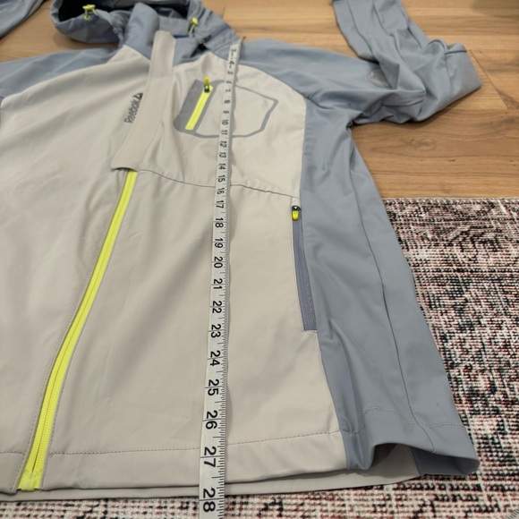 Reebok Rain Jacket - Picture 6 of 7